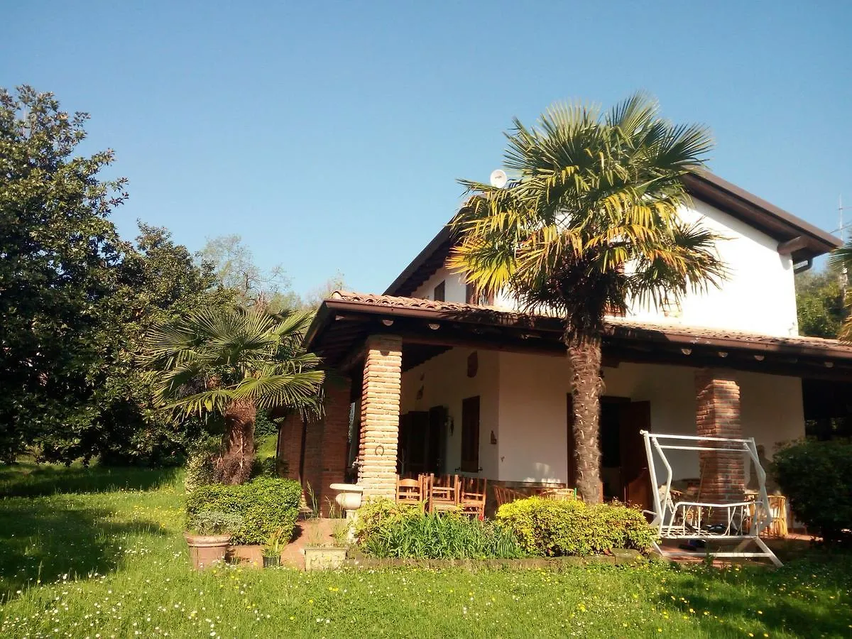 B&B Soiano Del Lago 0*,  Itálie